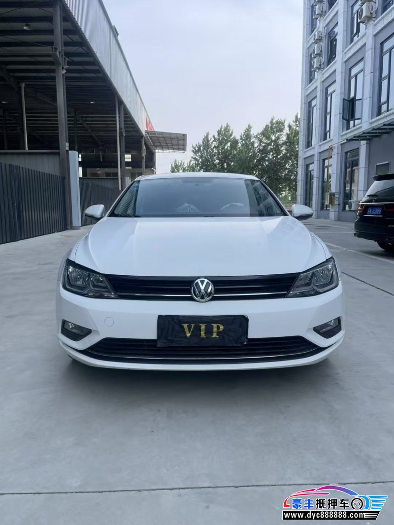17年大众凌渡轿车抵押车出售
