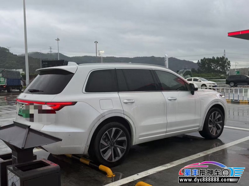 21年理想ONE轿车抵押车出售