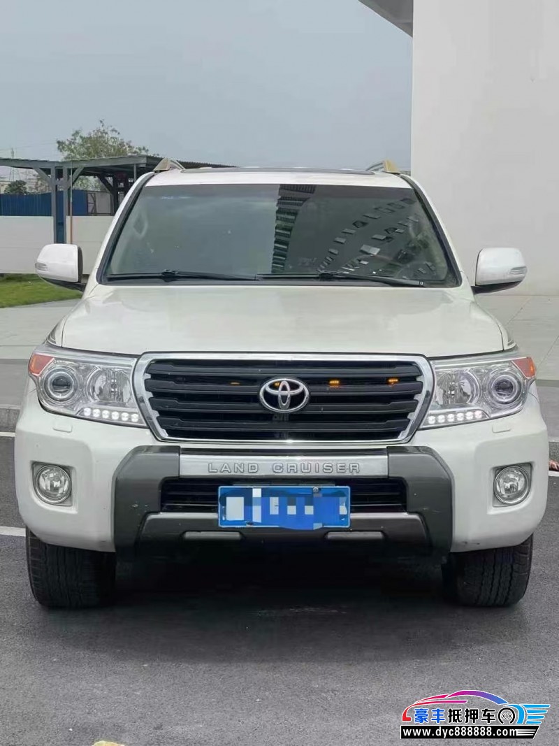 16年丰田兰德酷路泽（陆巡）轿车抵押车出售