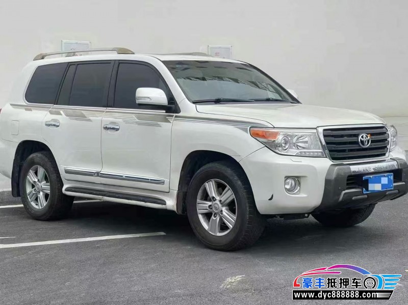 16年丰田兰德酷路泽（陆巡）轿车抵押车出售