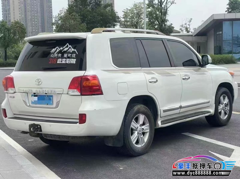 16年丰田兰德酷路泽（陆巡）轿车抵押车出售