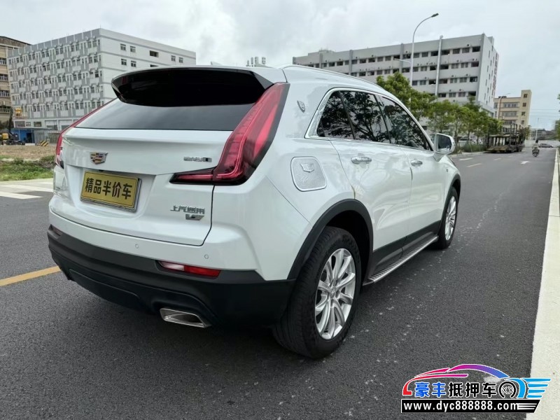 20年凯迪拉克XT4轿车抵押车出售