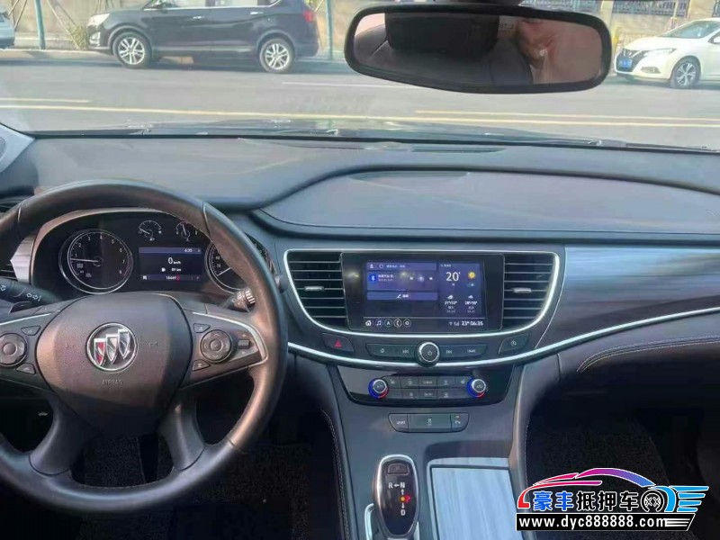 22年别克君越轿车抵押车出售