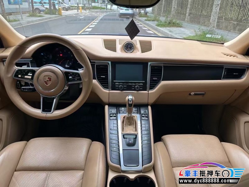 15年保时捷Macan迈凯轿车抵押车出售