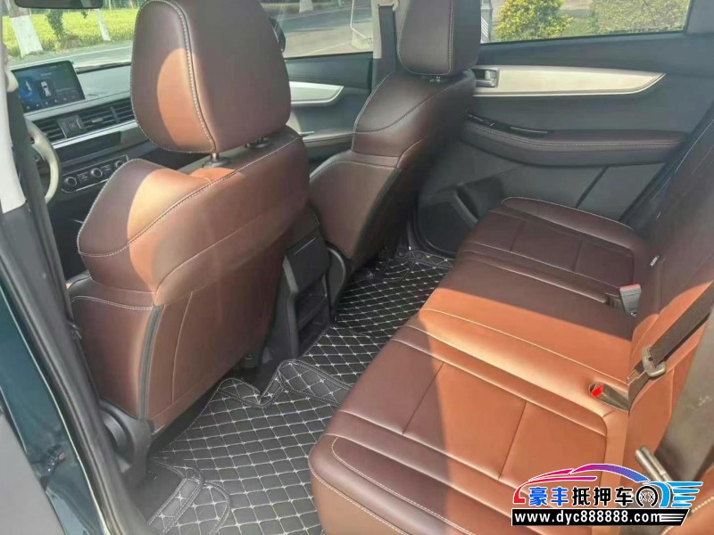 25年东风风行T5轿车抵押车出售