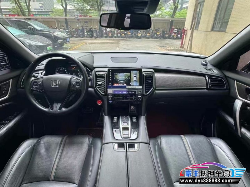 22年本田UR-V轿车抵押车出售