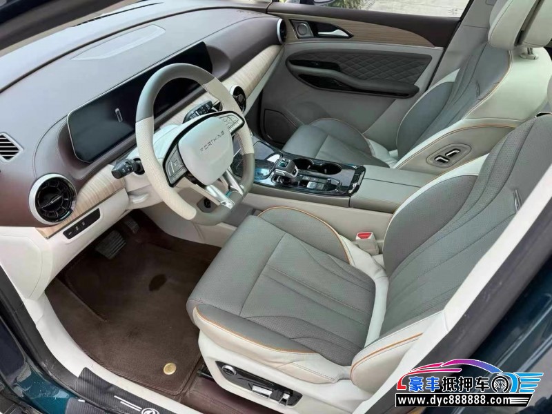 24年东风风行T5轿车抵押车出售