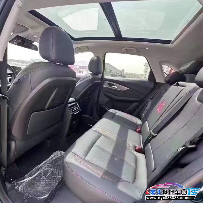 23年东风风行T5轿车抵押车出售