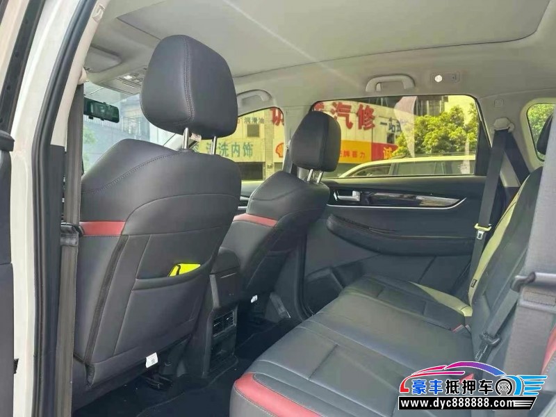 22年东风风行T5轿车抵押车出售