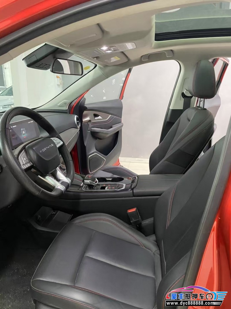 22年东风风行T5轿车抵押车出售