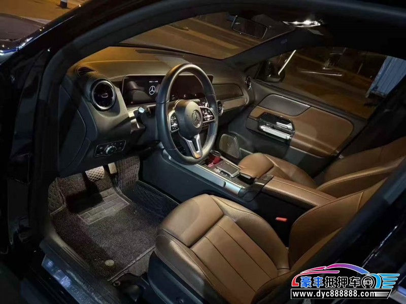 20年奔驰GLB轿车抵押车出售