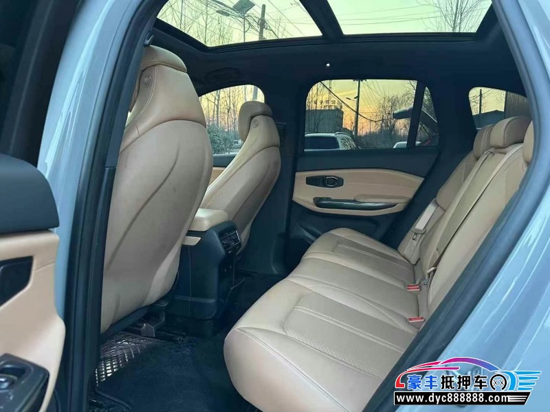 22年蔚来ES6轿车抵押车出售