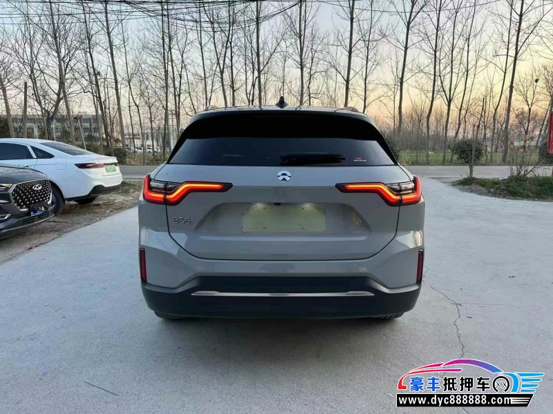 22年蔚来ES6轿车抵押车出售