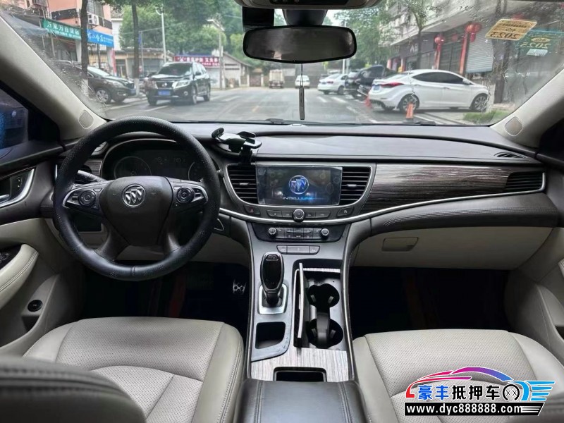 17年别克君越轿车抵押车出售