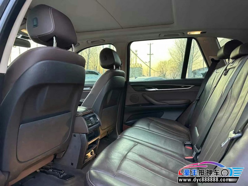 17年宝马X5SUV抵押车出售