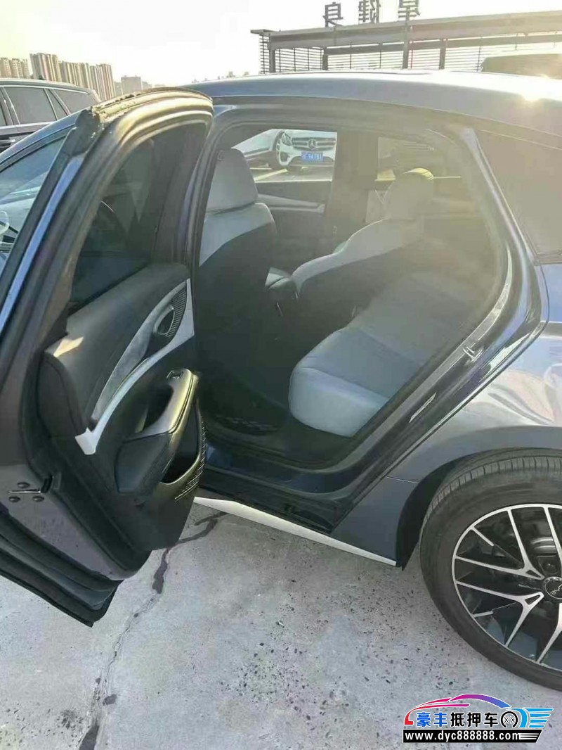 24年比亚迪海豹轿车抵押车出售