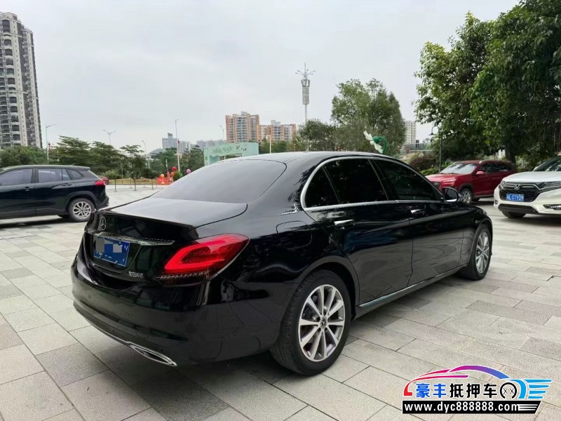 20年奔驰C轿车抵押车出售