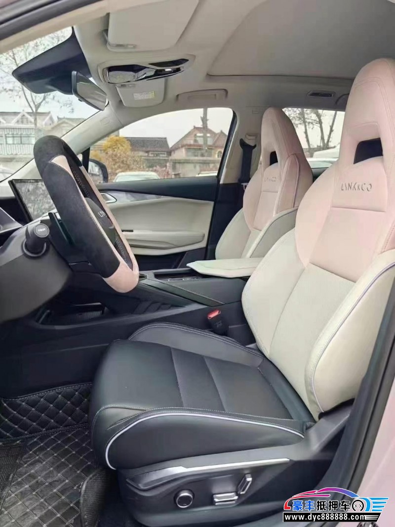 23年领克06轿车抵押车出售