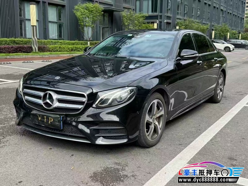 17年奔驰E轿车抵押车出售