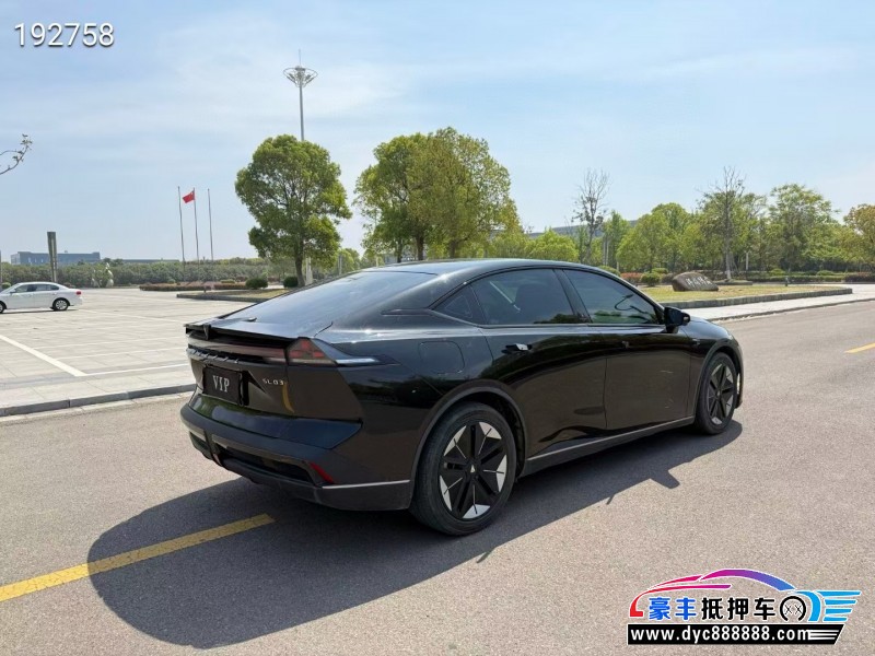 22年长安深蓝SL03轿车抵押车出售