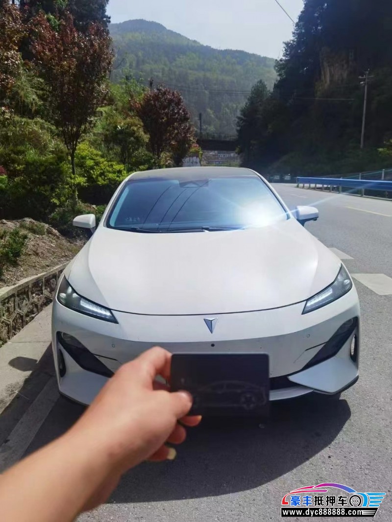 22年长安深蓝SL03轿车抵押车出售