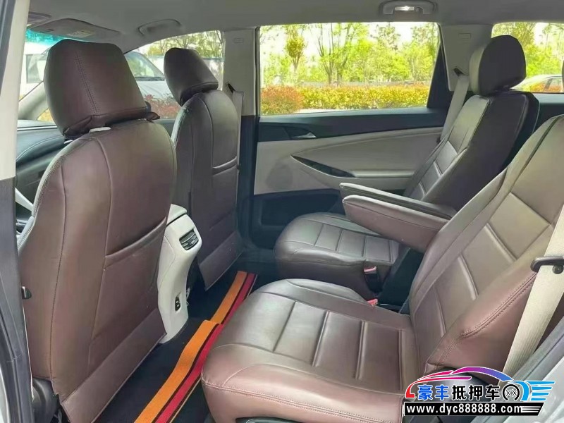 18年别克别克GL6轿车抵押车出售