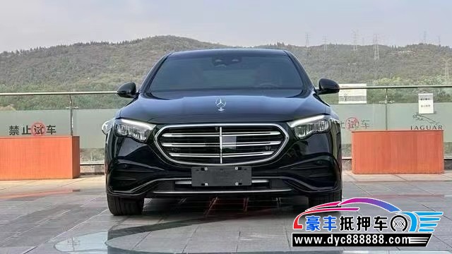 24年奔驰E轿车抵押车出售