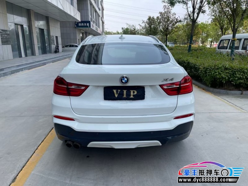 18年宝马X4轿车抵押车出售