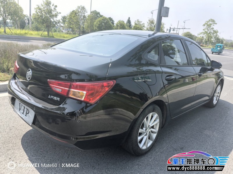 19年别克威朗轿车抵押车出售