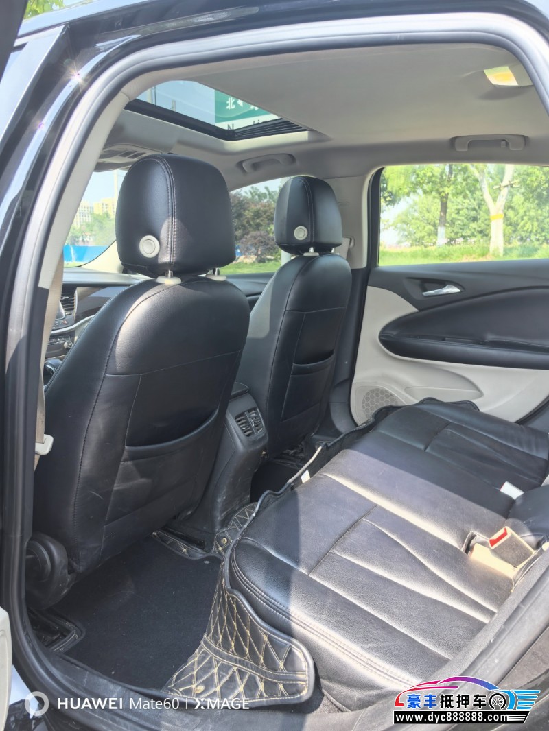 19年别克威朗轿车抵押车出售