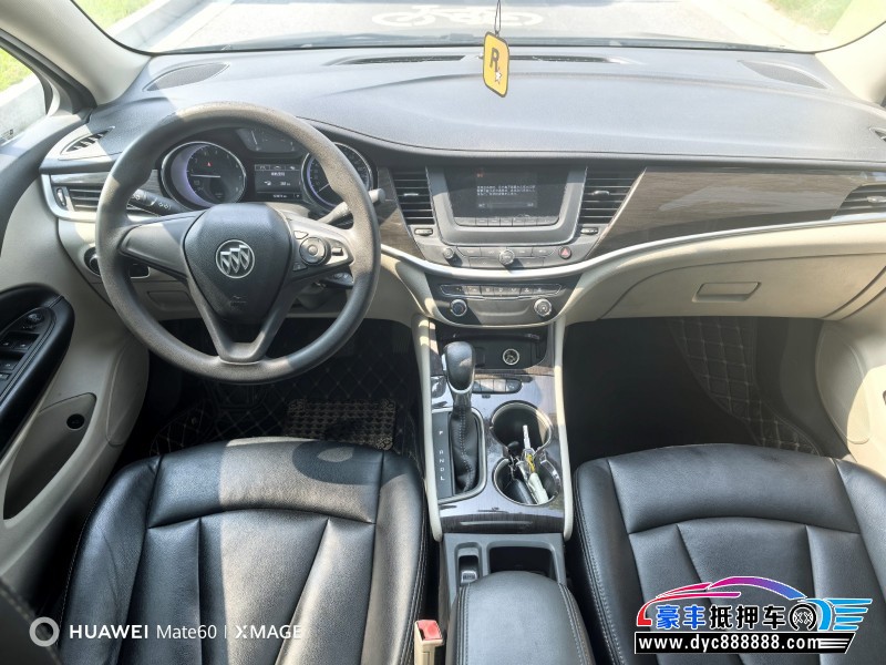 19年别克威朗轿车抵押车出售