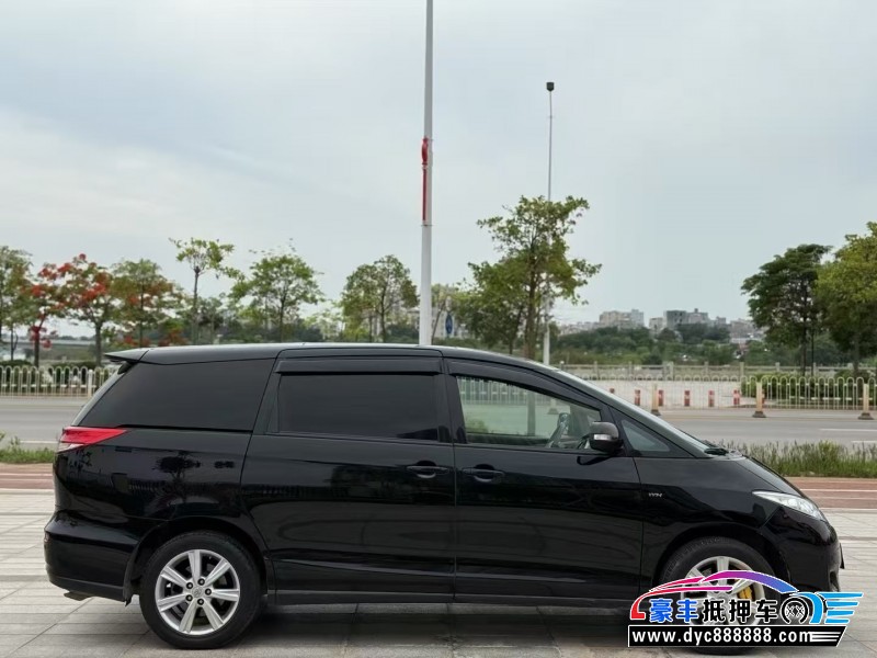 10年丰田普瑞维亚轿车抵押车出售