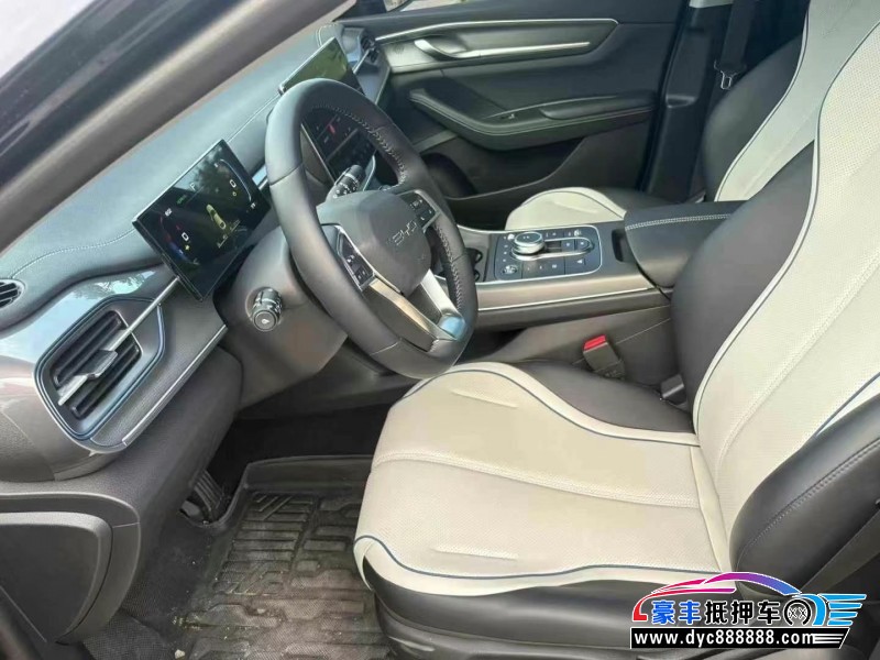 24年比亚迪驱逐舰轿车抵押车出售