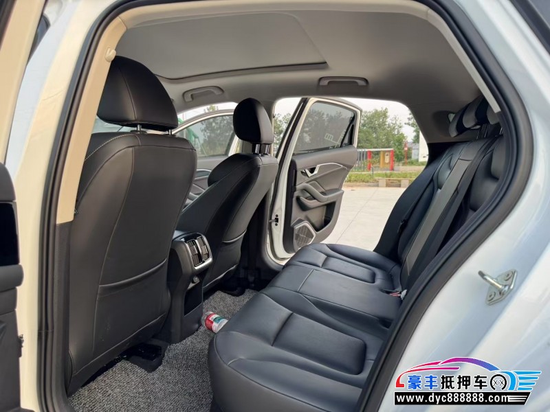 24年奔腾B70轿车抵押车出售