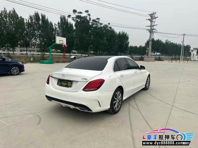 14年奔驰C轿车抵押车出售