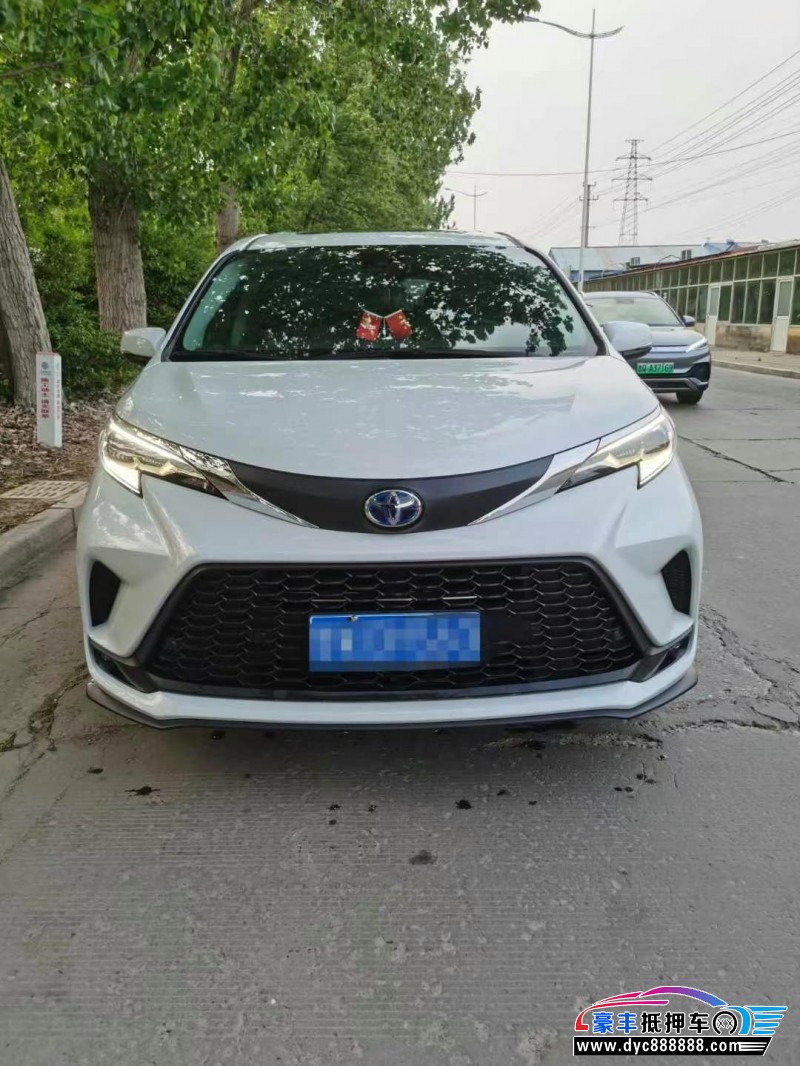 24年丰田格瑞维亚轿车抵押车出售