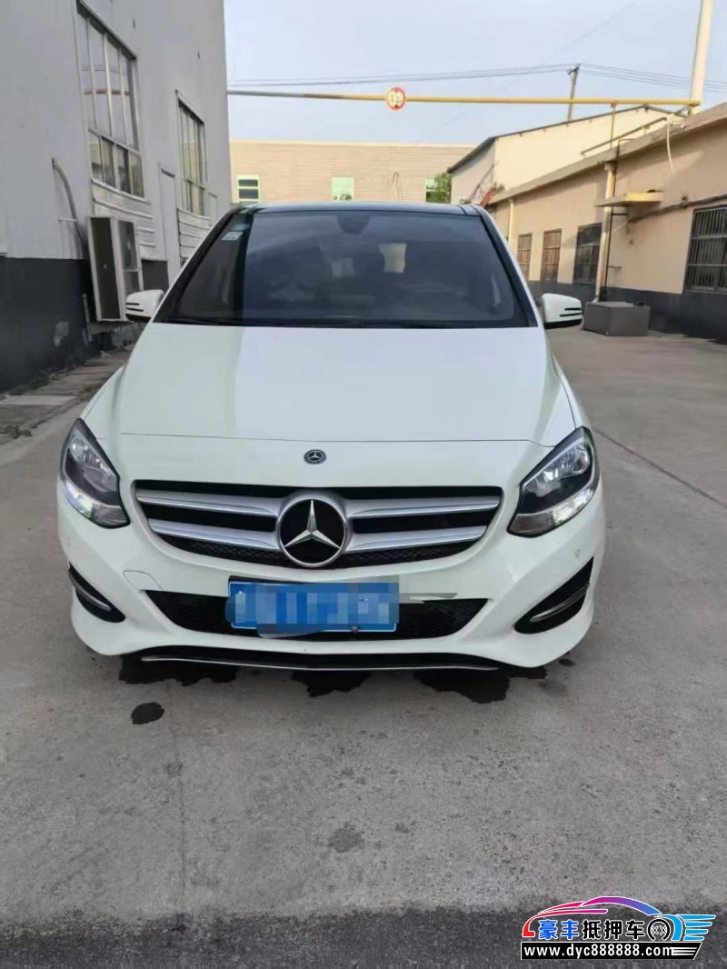 18年奔驰B轿车抵押车出售