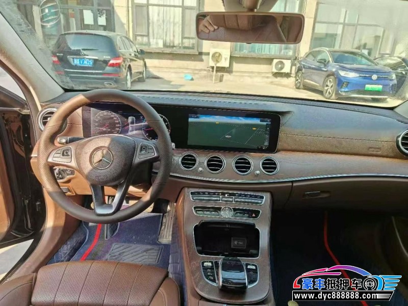 18年奔驰E轿车抵押车出售