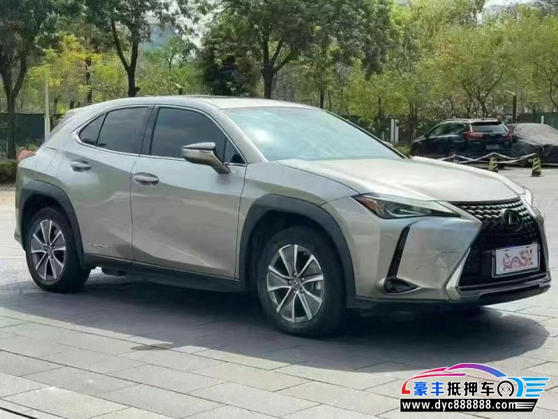 21年雷克萨斯ux300轿车抵押车出售