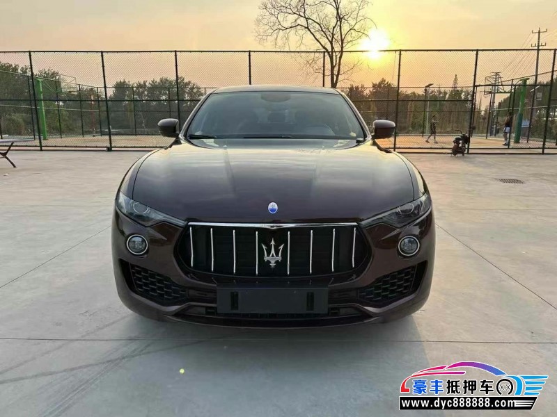 17年玛莎拉蒂莱万特轿车抵押车出售