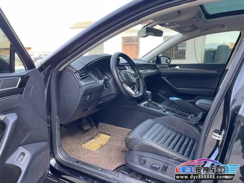 21年大众迈腾轿车抵押车出售