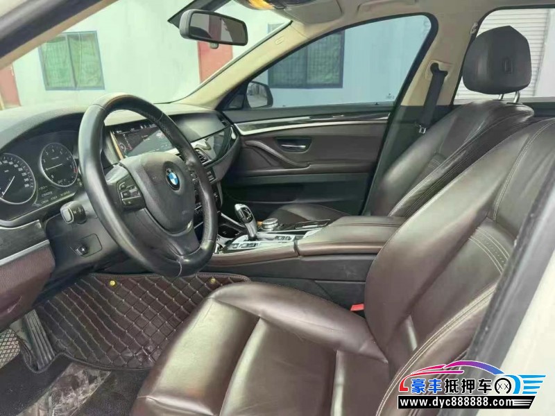 17年宝马5系轿车抵押车出售