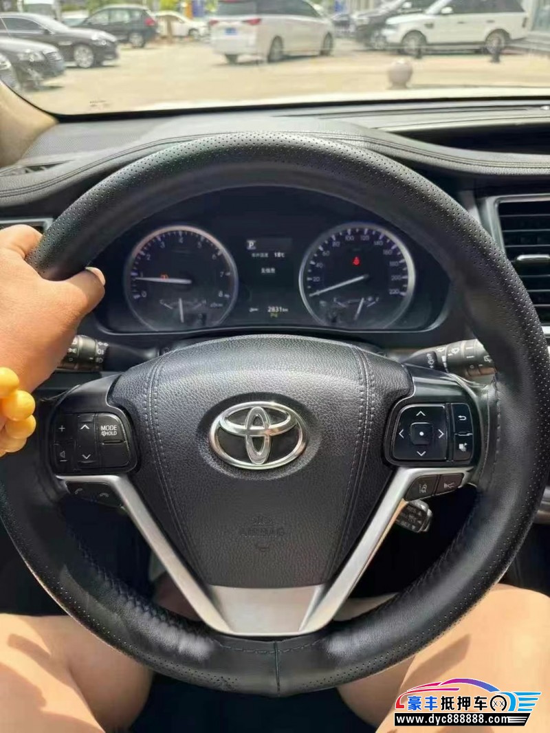 18年丰田汉兰达SUV抵押车出售