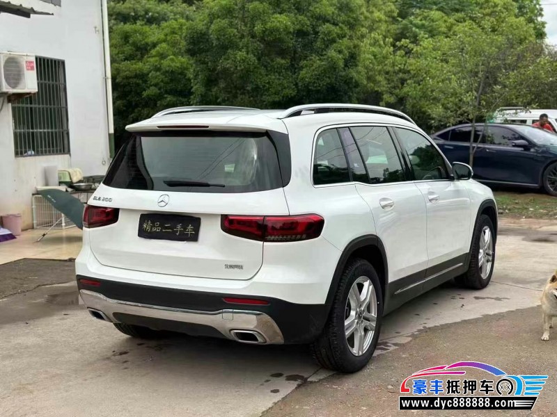 22年奔驰GLB轿车抵押车出售