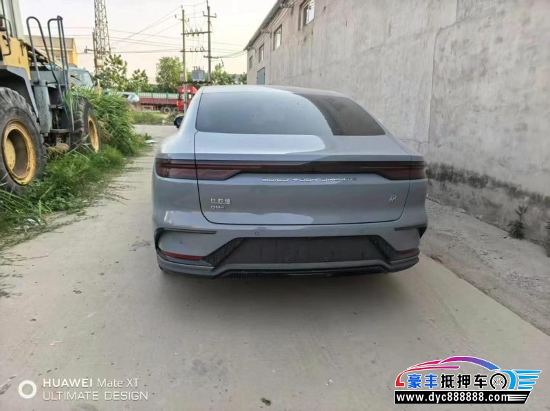 25年比亚迪汉轿车抵押车出售