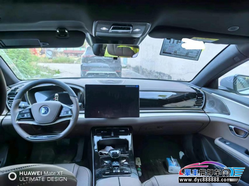 25年比亚迪汉轿车抵押车出售