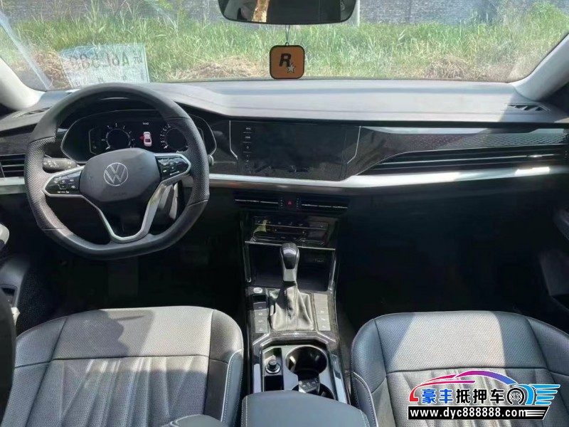 25年大众帕萨特轿车抵押车出售