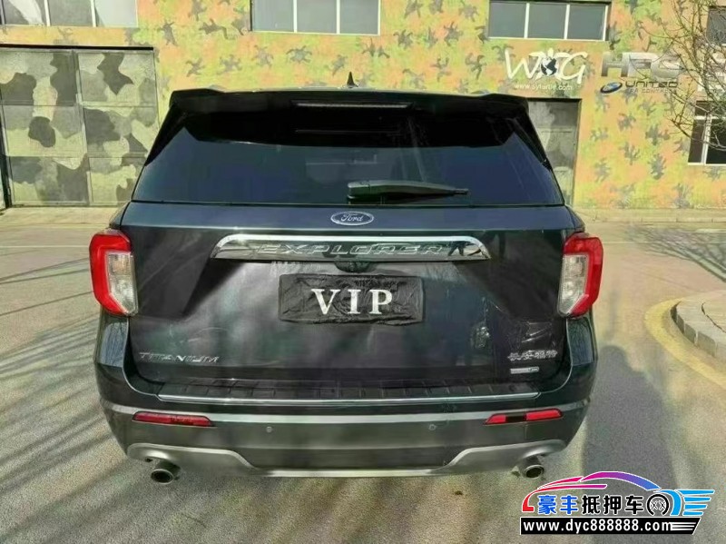 20年福特探险者轿车抵押车出售