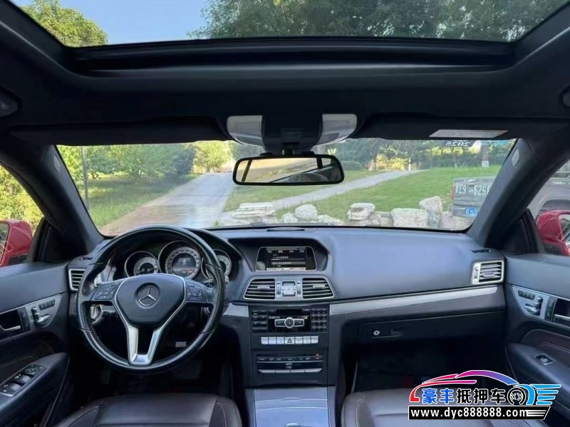 15年奔驰E轿车抵押车出售