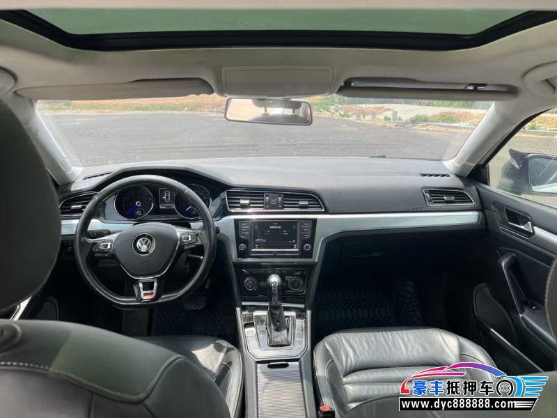 16年大众凌渡轿车抵押车出售